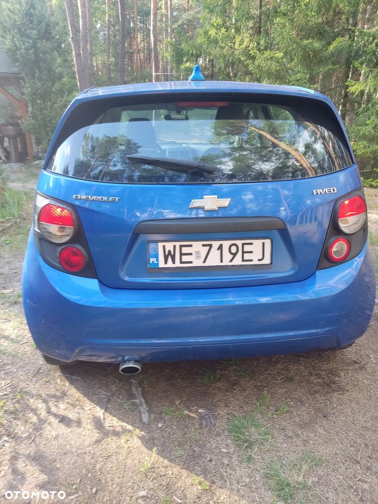 Chevrolet Aveo - 5
