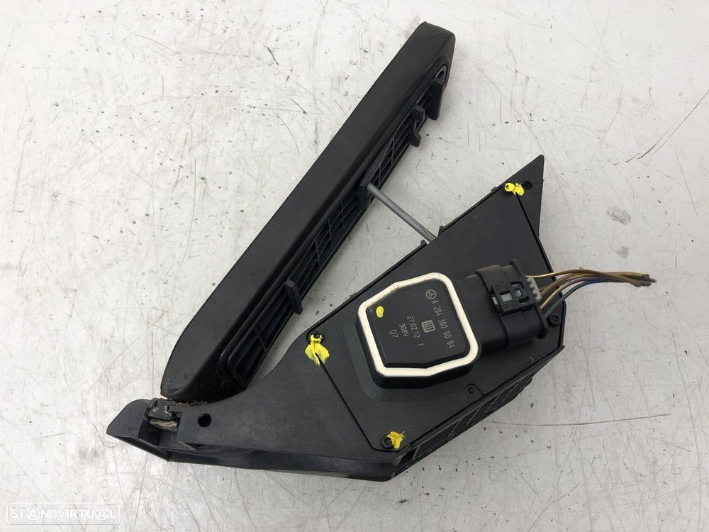 Pedal acelerador elétrico MERCEDES-BENZ E-CLASS (W212) E 200 CDI REF. A204300000... - 2