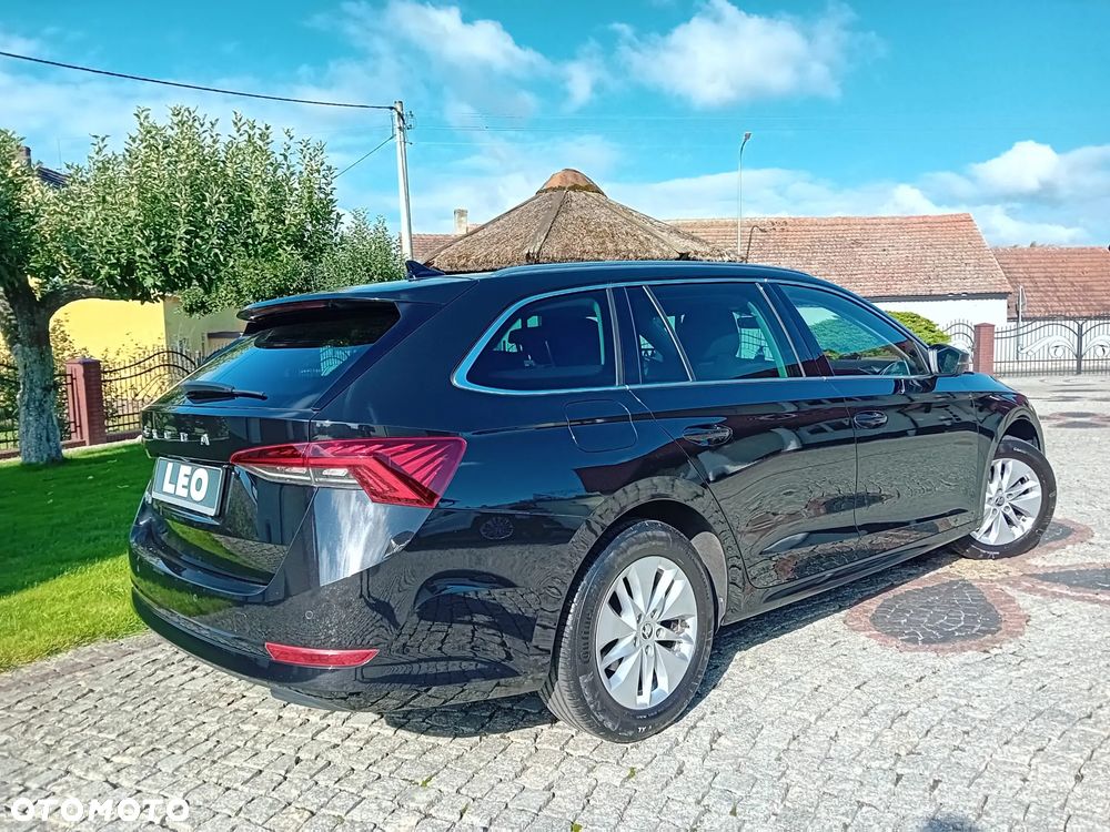 Skoda Octavia 2.0 TDI DSG Base - 12