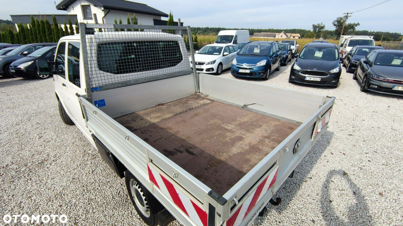 Volkswagen Transporter - 23