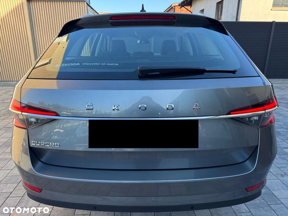 Skoda Superb 2.0 TDI SCR Ambition DSG - 5