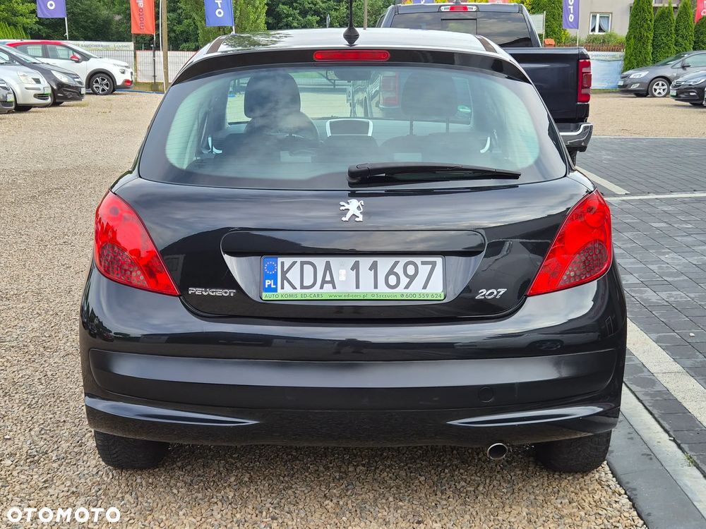 Peugeot 207 - 7