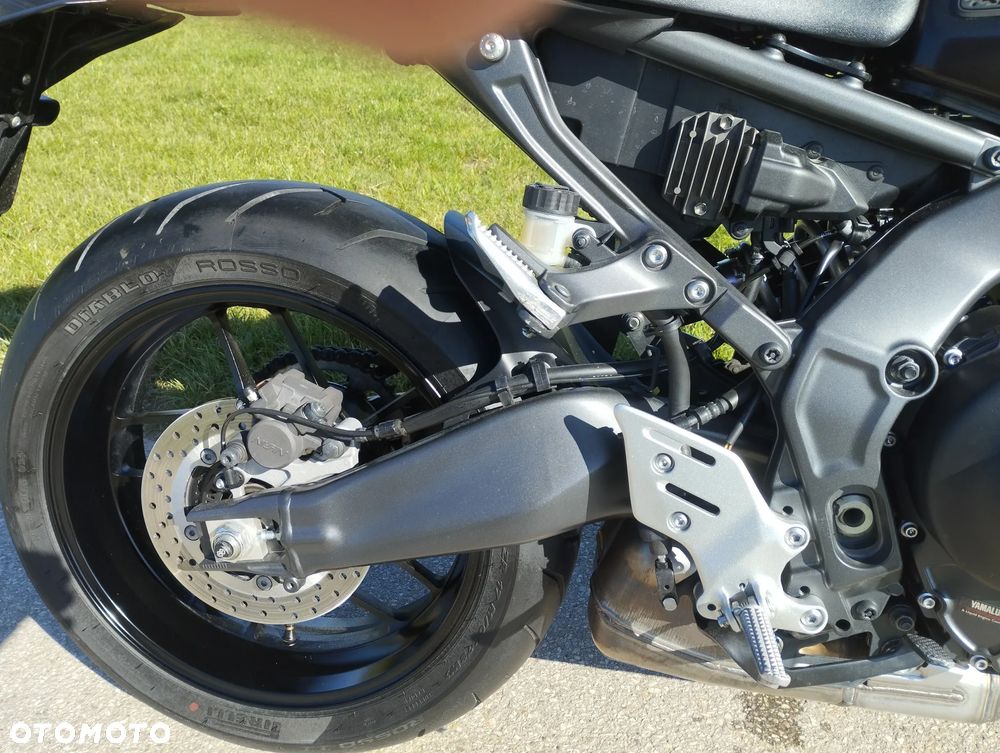 Yamaha MT - 16