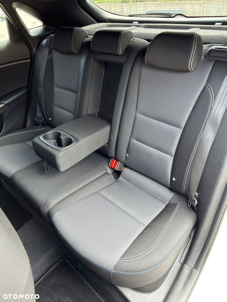 Hyundai i30 1.6 CRDi Premium - 13