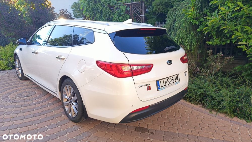 Kia Optima - 2