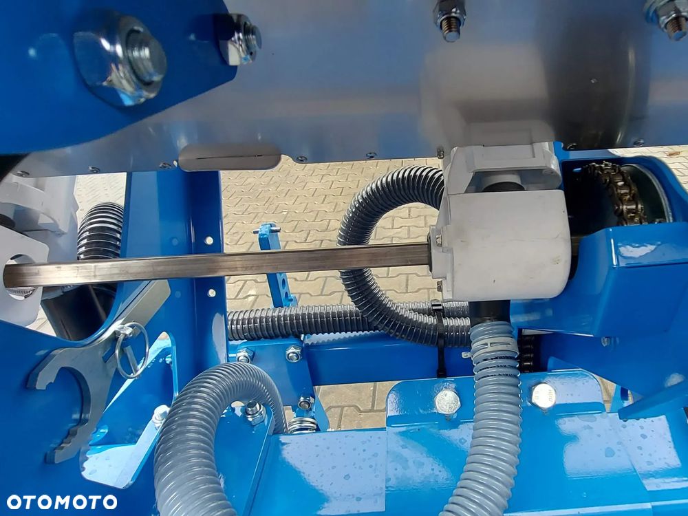 Inny CARRE FERTILOC+ - 13