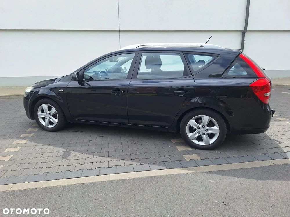 Kia Ceed 1.4 Comfort - 13