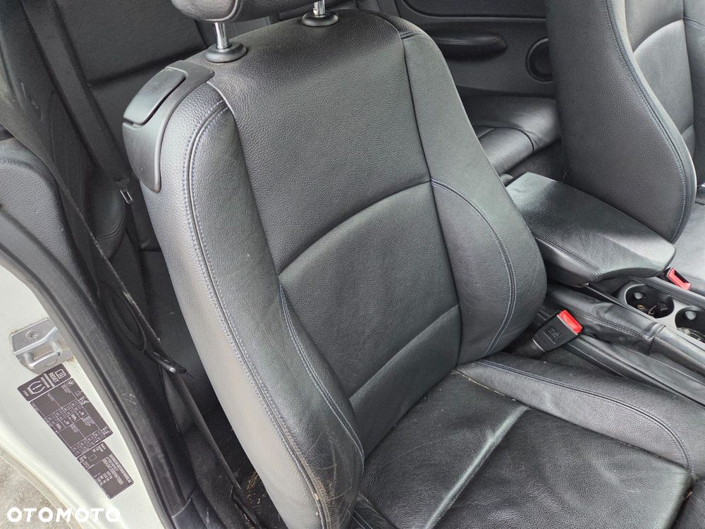 FOTELE KANAPA BMW E88 M PAKIET - 12