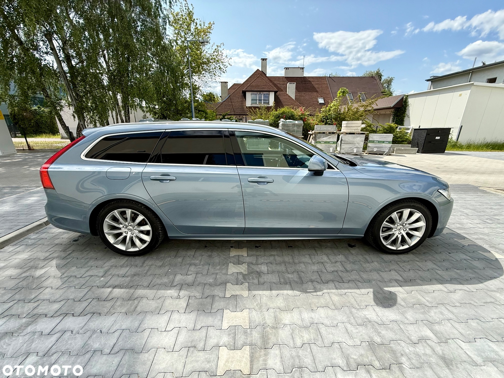 Volvo V90 D4 AWD Momentum - 15