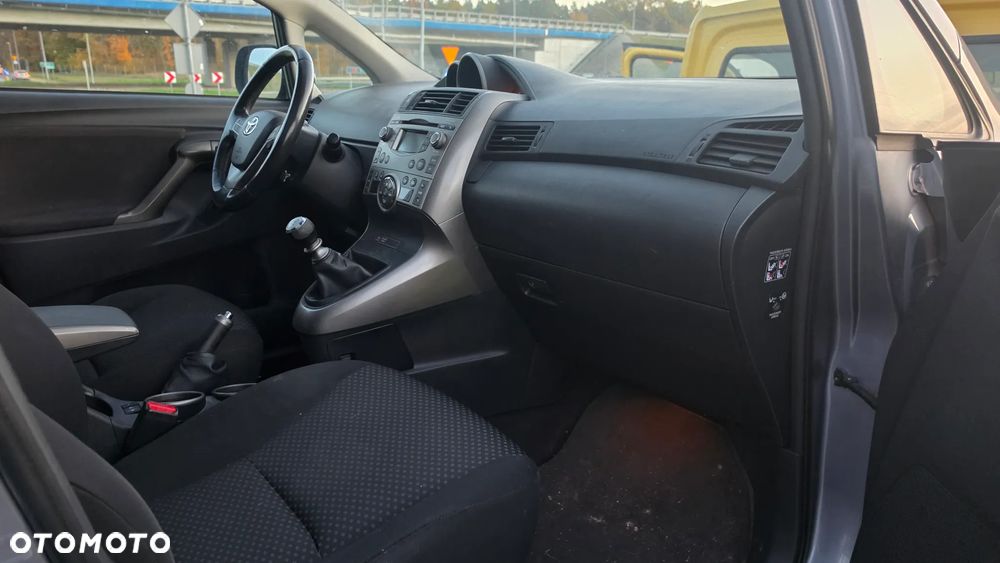 Toyota Verso - 6
