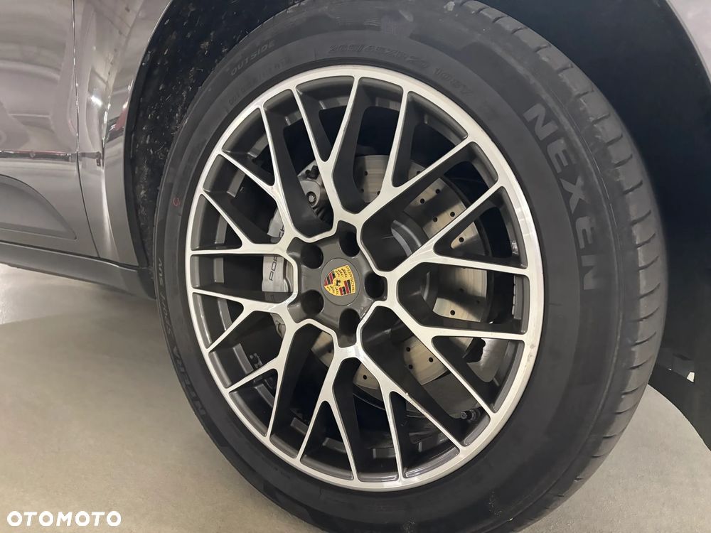 Porsche Macan - 10