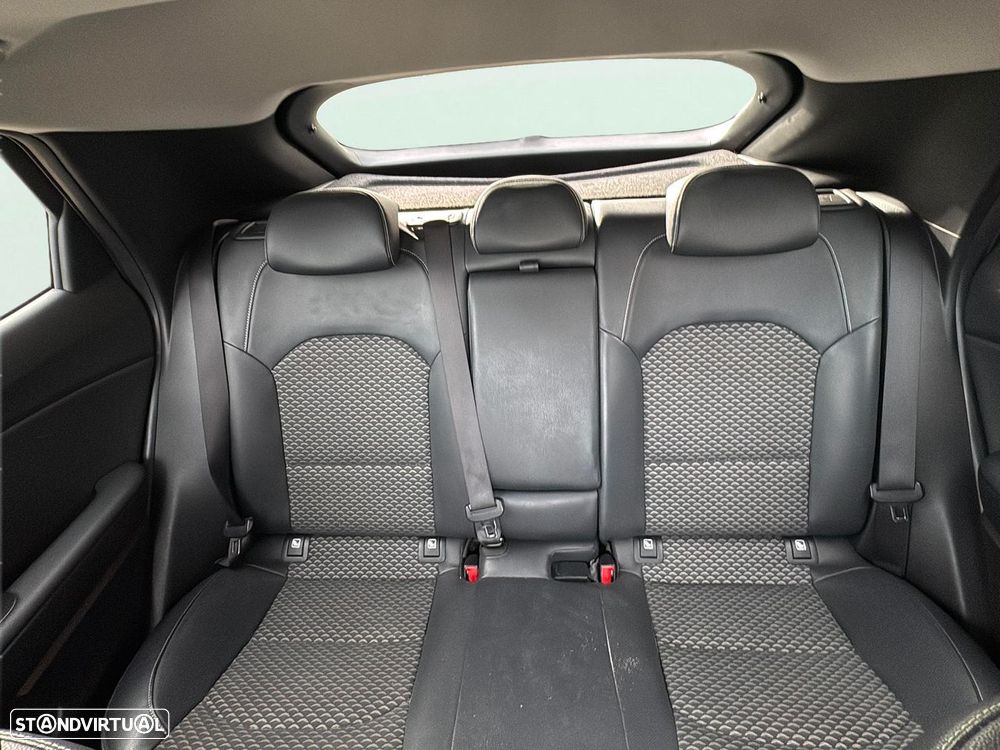 Kia XCeed 1.0 T-GDI Drive - 18