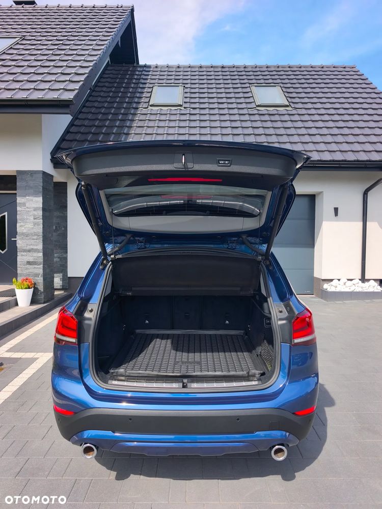 BMW X1 xDrive18d Business Edition sport - 19