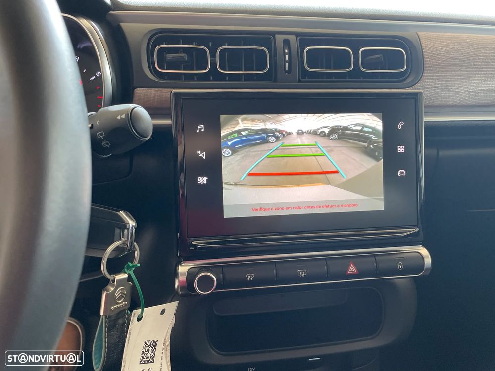 Citroën C3 1.2 PureTech Shine EAT6 - 20