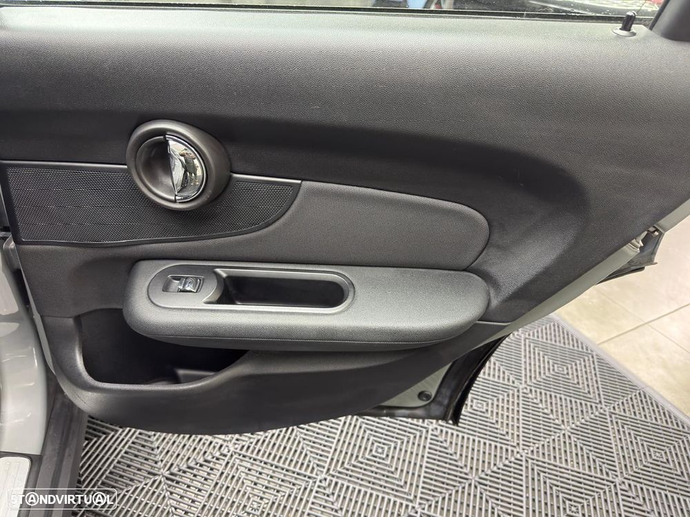 MINI Clubman One D Sport Edition - 28