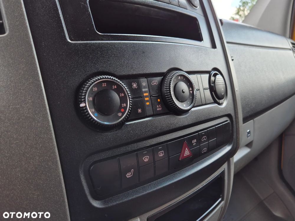 Volkswagen Crafter L3H2, 2.5TDi 136KM, blaszak, automat, klima, webasto - 15