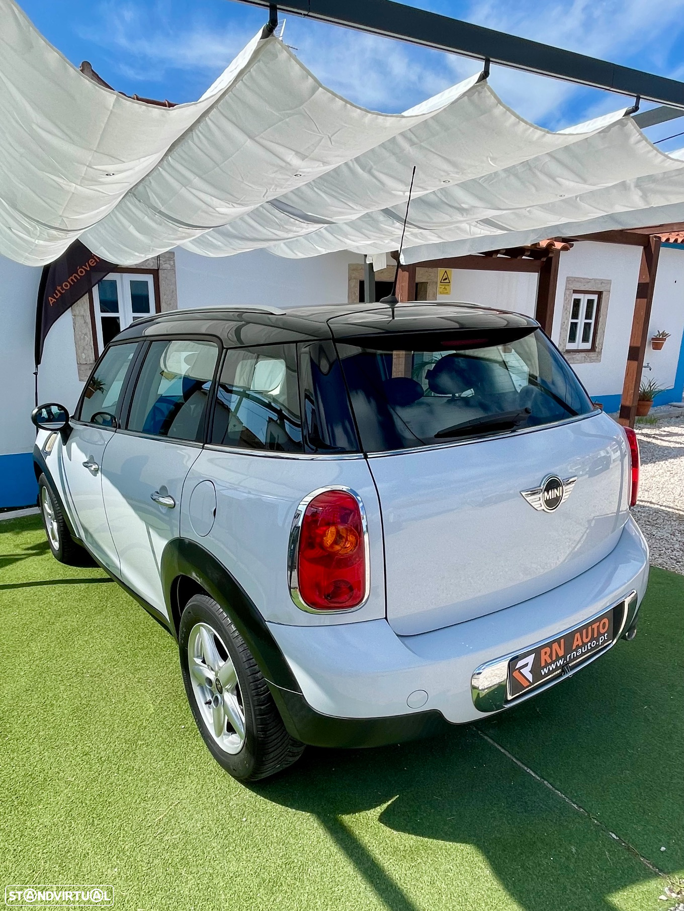 MINI Countryman Cooper D - 10