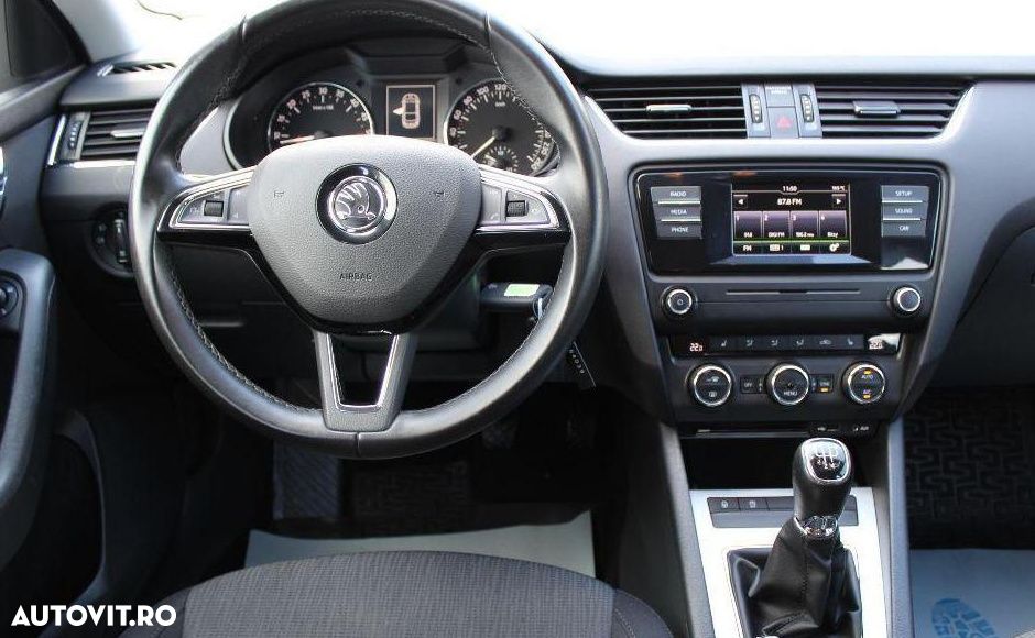 Skoda Octavia 1.6 TDI Active - 3