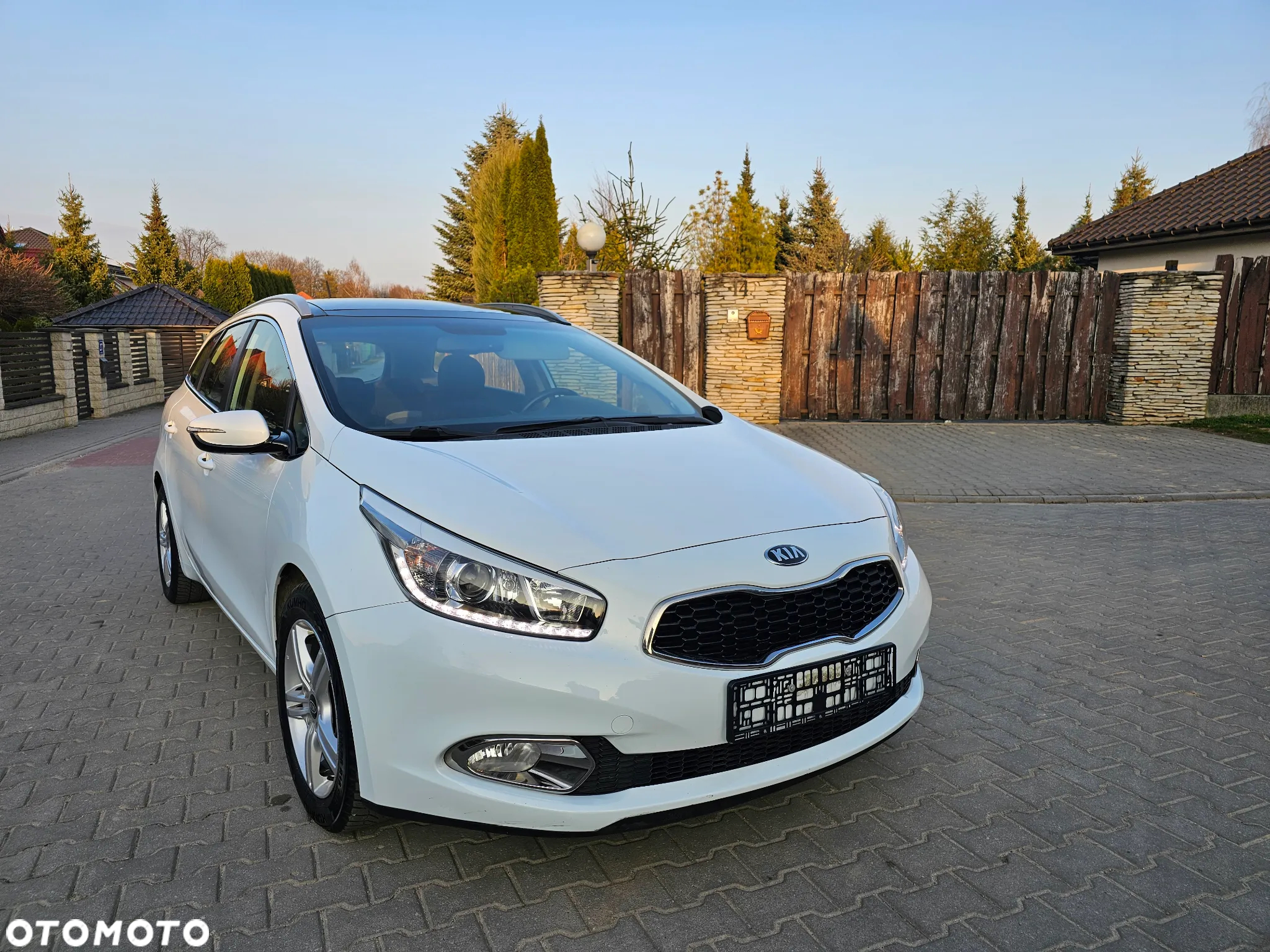 Kia Ceed 1.6 GDI Fifa World Cup Edition - 20