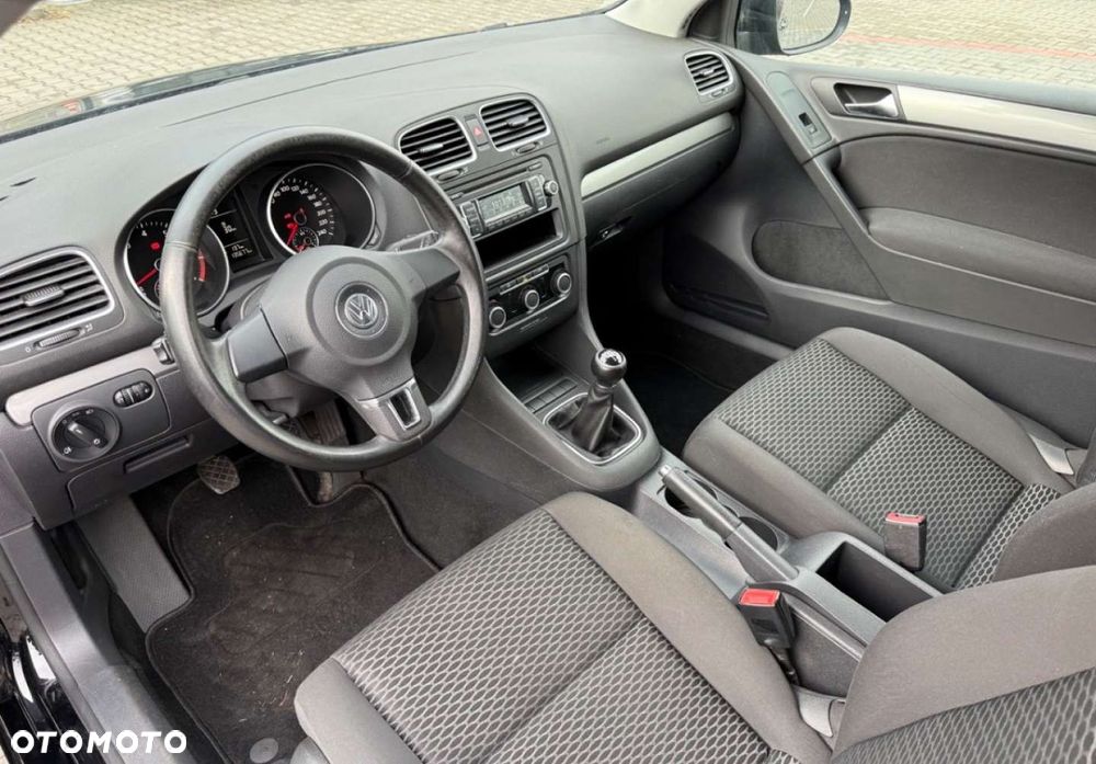 Volkswagen Golf - 13