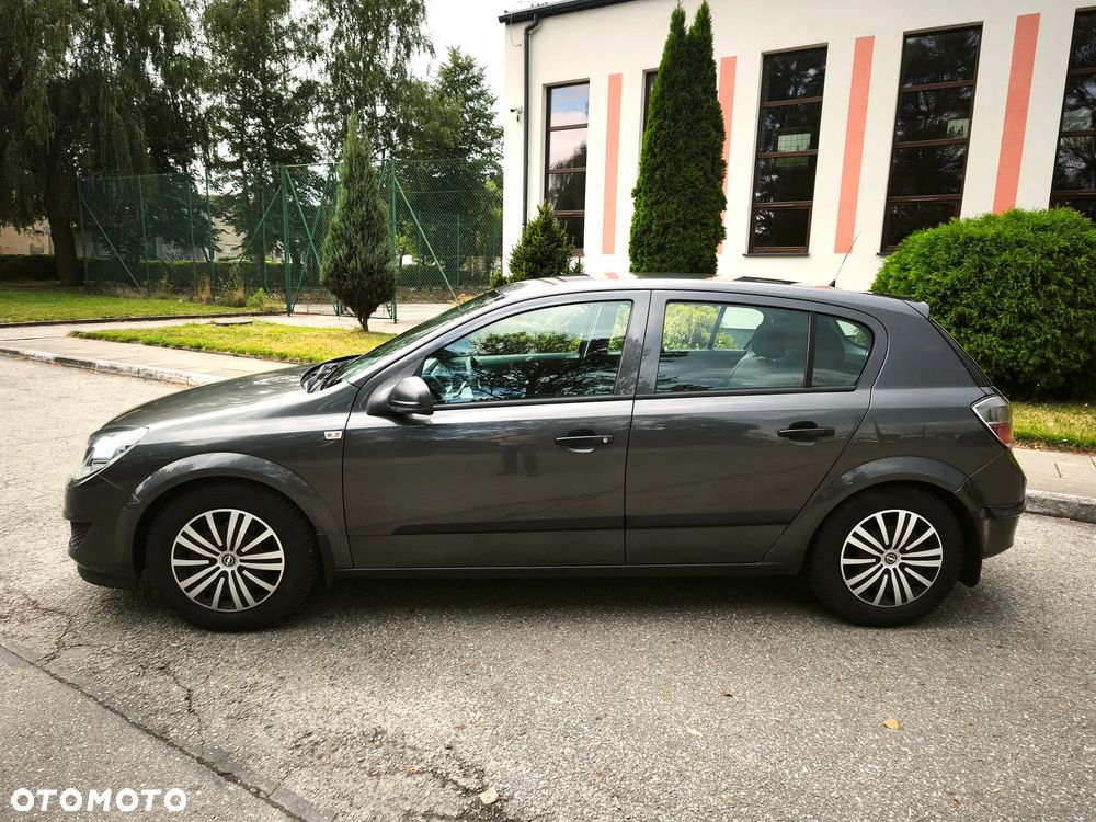 Opel Astra 1.6 Enjoy - 4