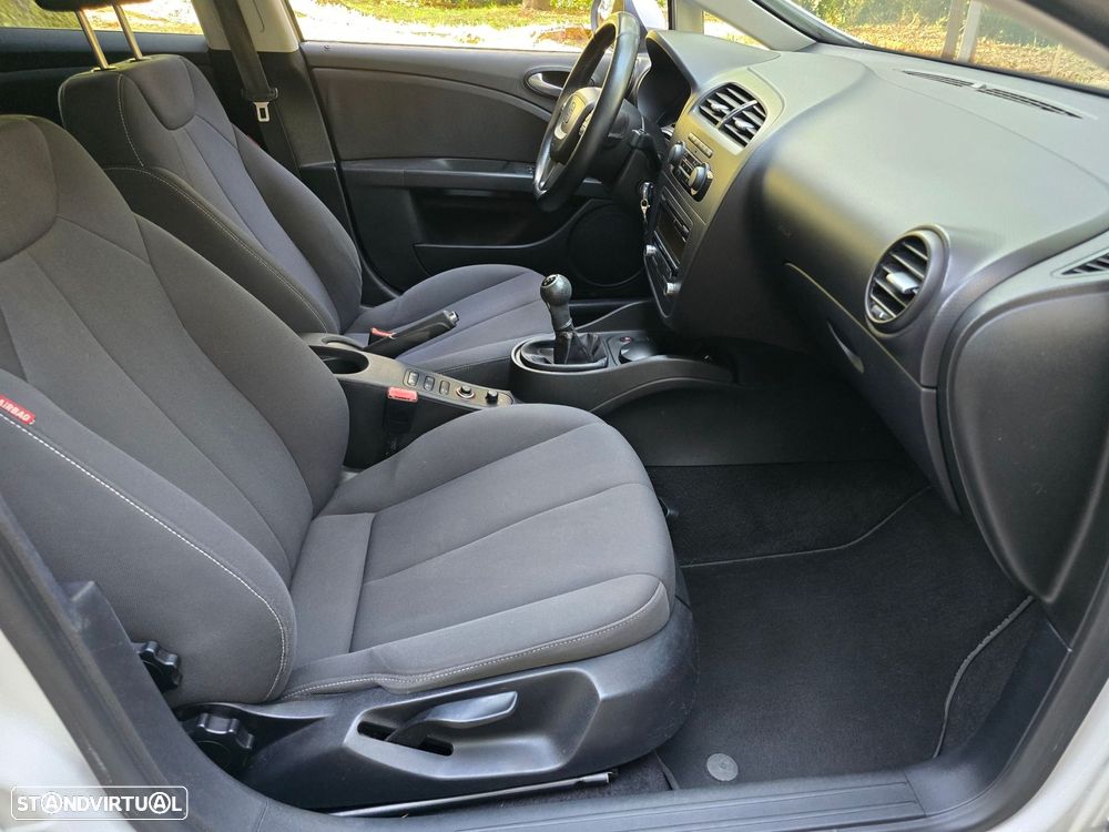 SEAT Leon 1.2 TSI 16V Style Eco.Start/Stop - 25