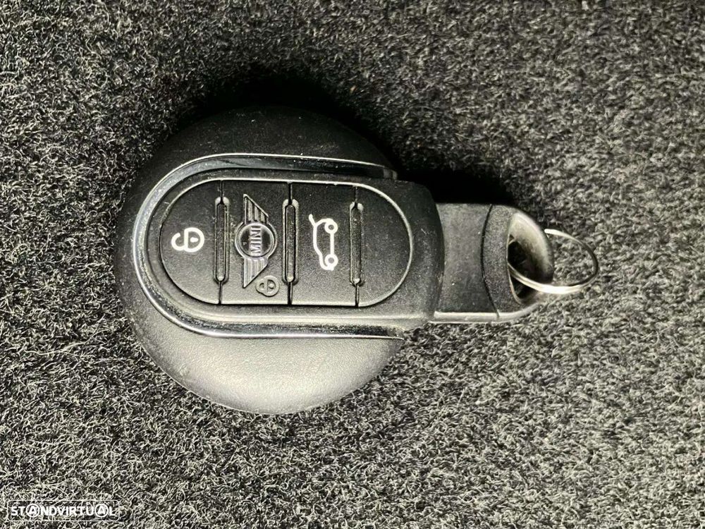 MINI Clubman One D - 16