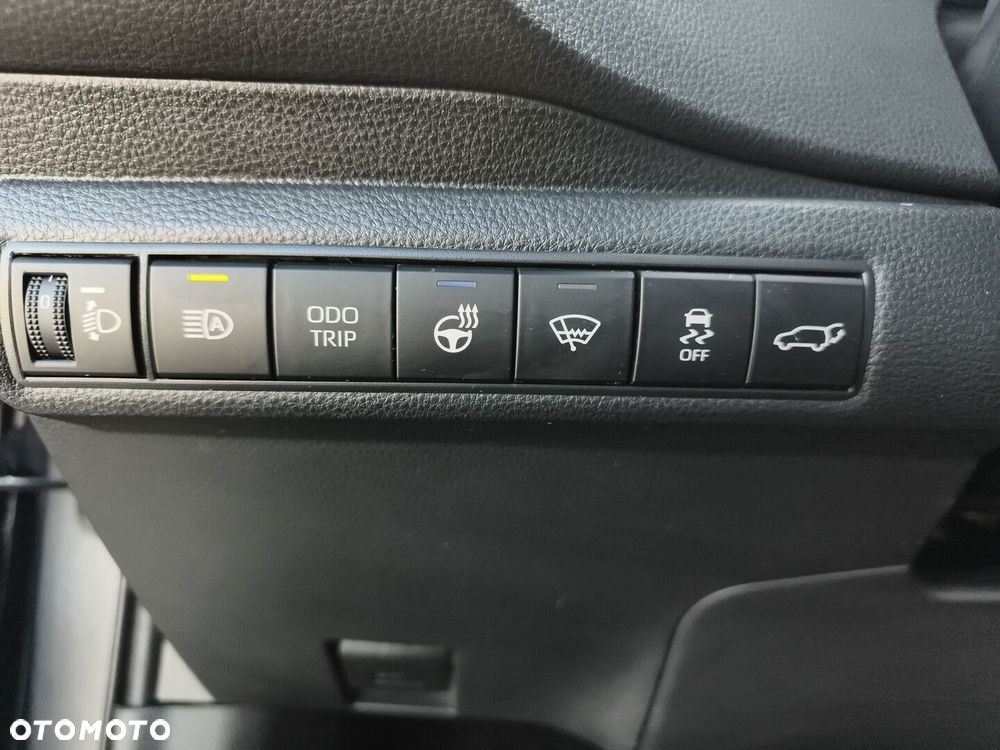 Toyota Corolla - 21
