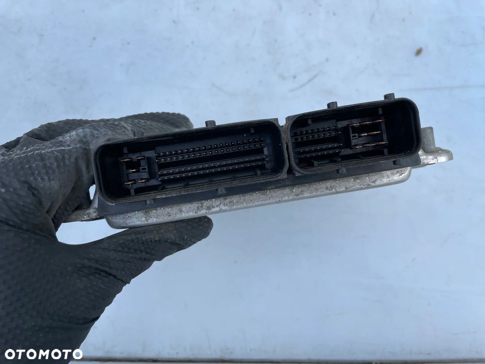 STEROWNIK SILNIKA VW GOLF IV BORA 1.9 TDI 038906019AT - 3