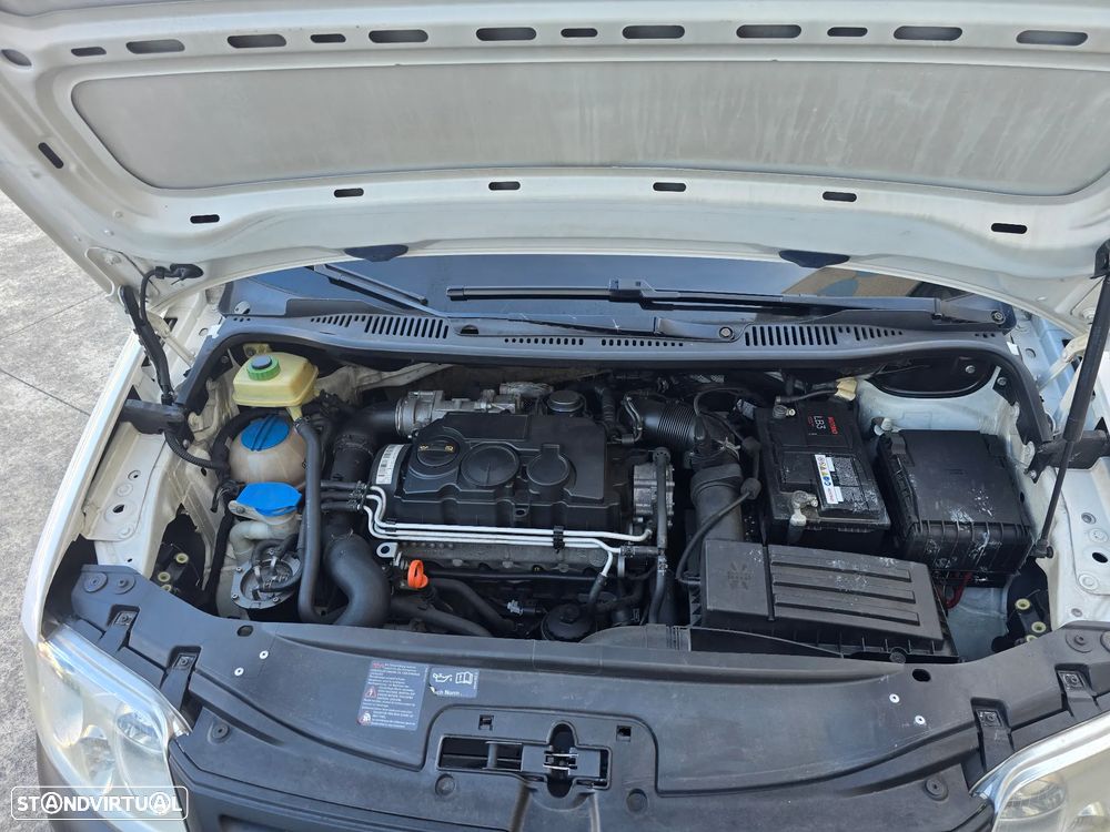 VW Caddy - 10