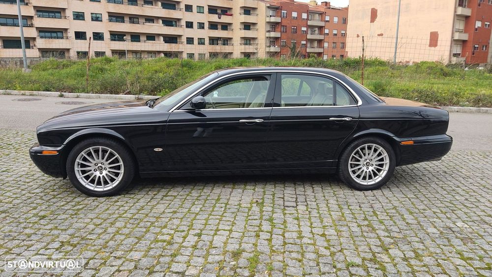 Jaguar XJ XJ6 2.7 D V6 Executive - 3