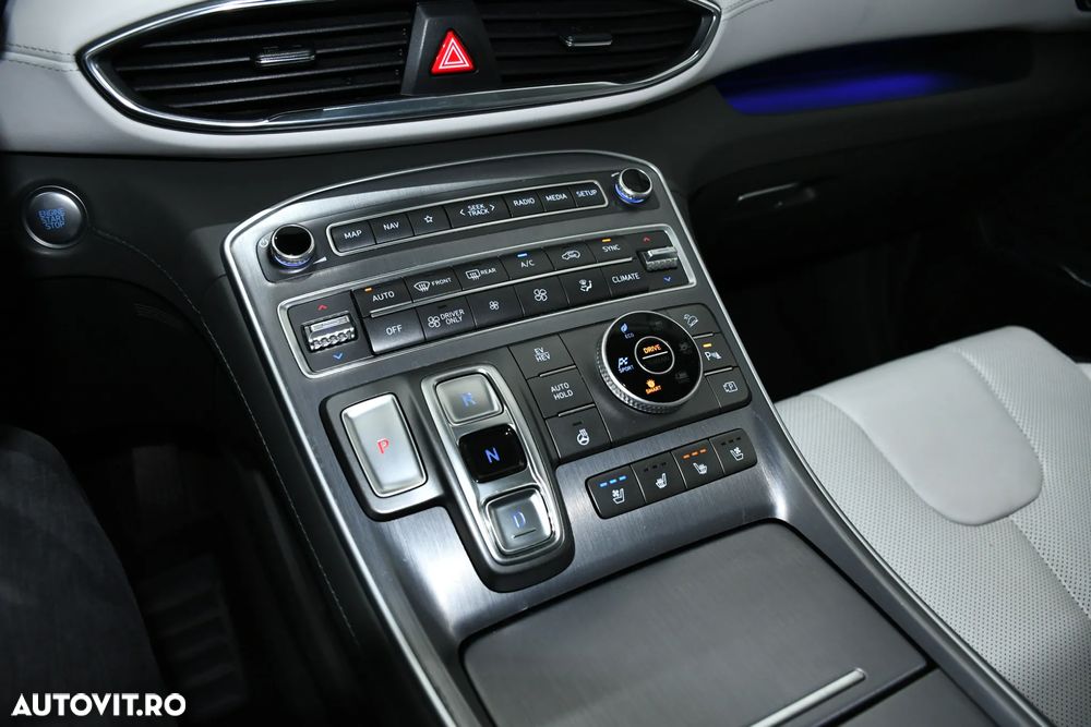 Hyundai Santa Fe 1.6 Plugin-Hybrid 4WD Signature - 33