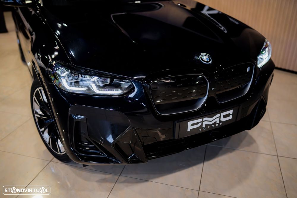 BMW iX3 M Sport Impressive - 6