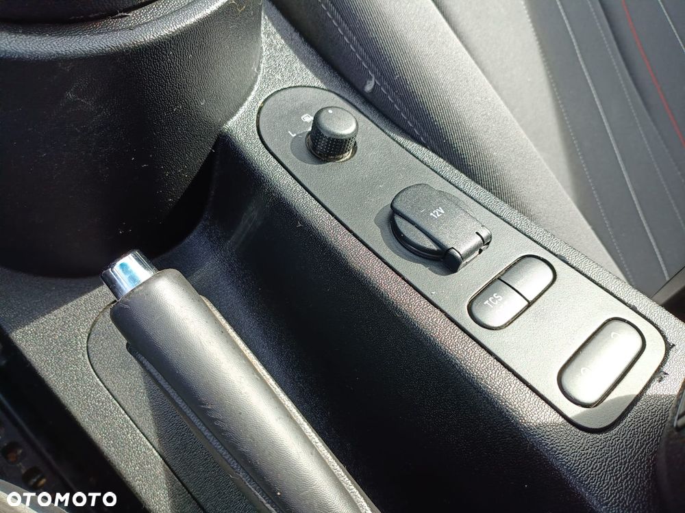 Seat Leon 1.6 TDI DPF Reference - 15