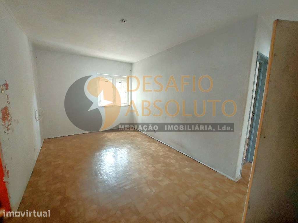 Apartamento T3, em Remodelação, Laranjeiro - Grande imagem: 4/20