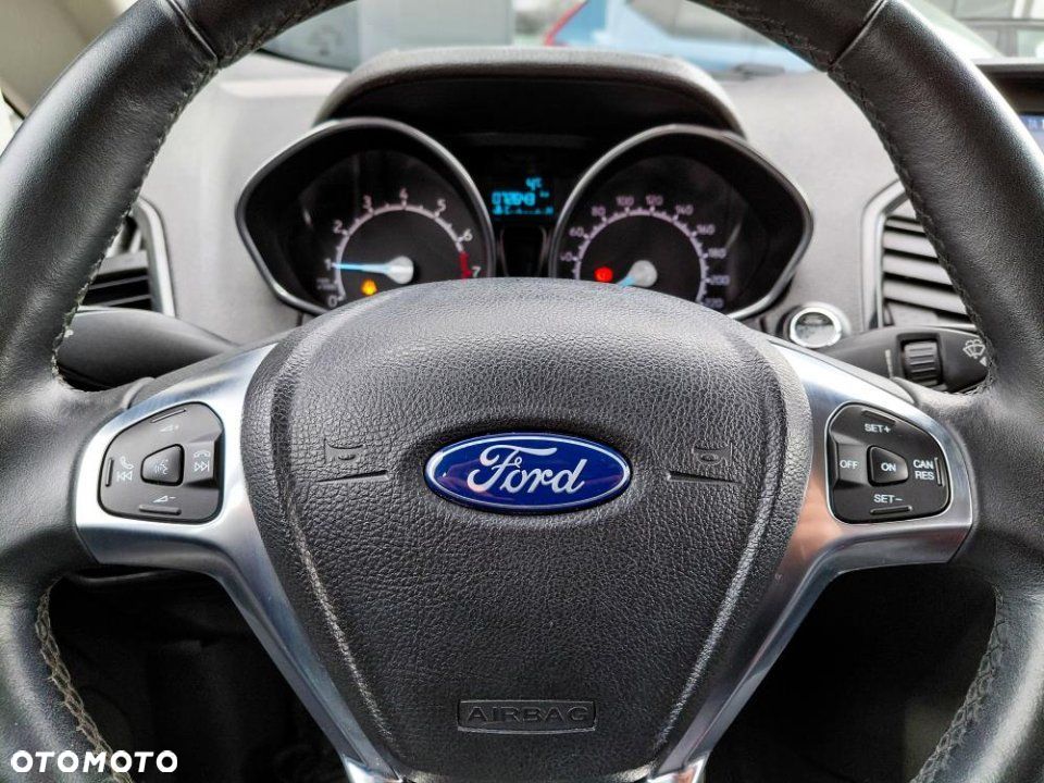Ford EcoSport - 14