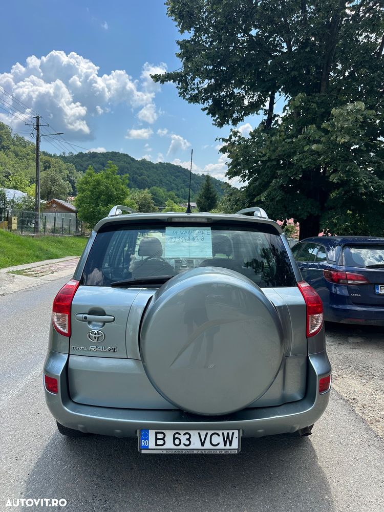 Toyota RAV4 2.0 Aut Confort - 5