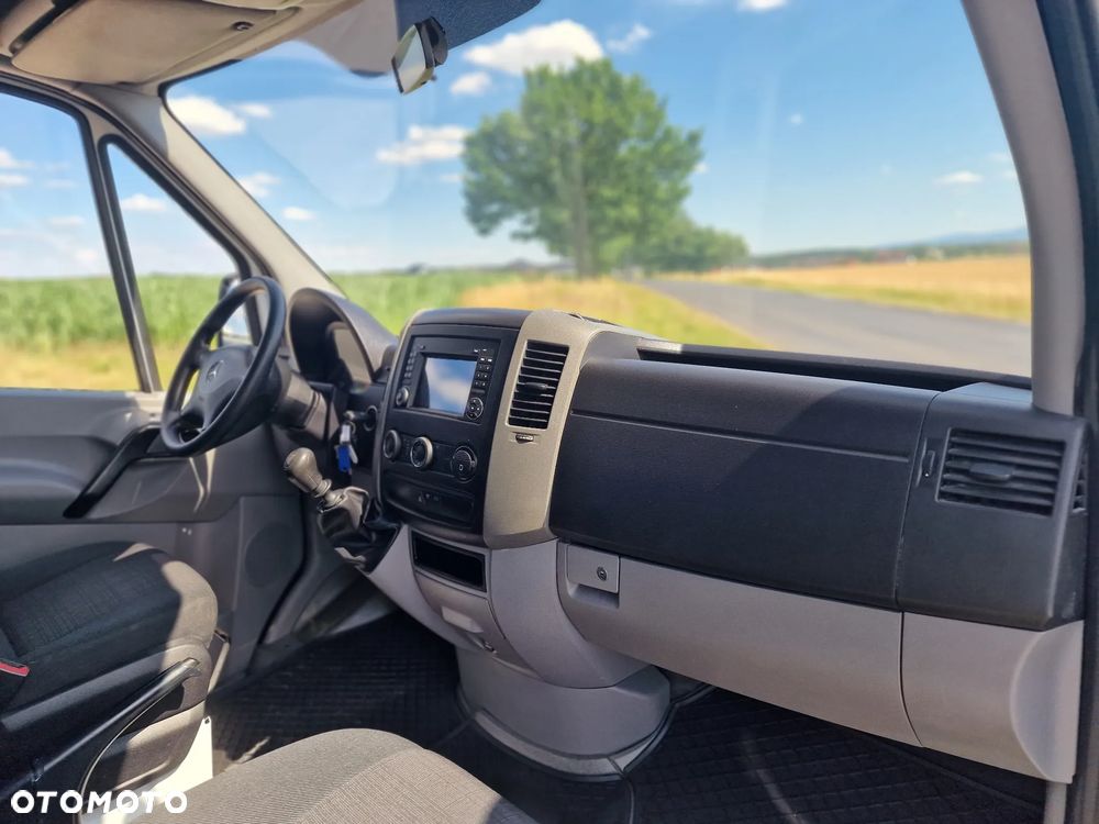 Mercedes-Benz SPRINTER DOKA - 23