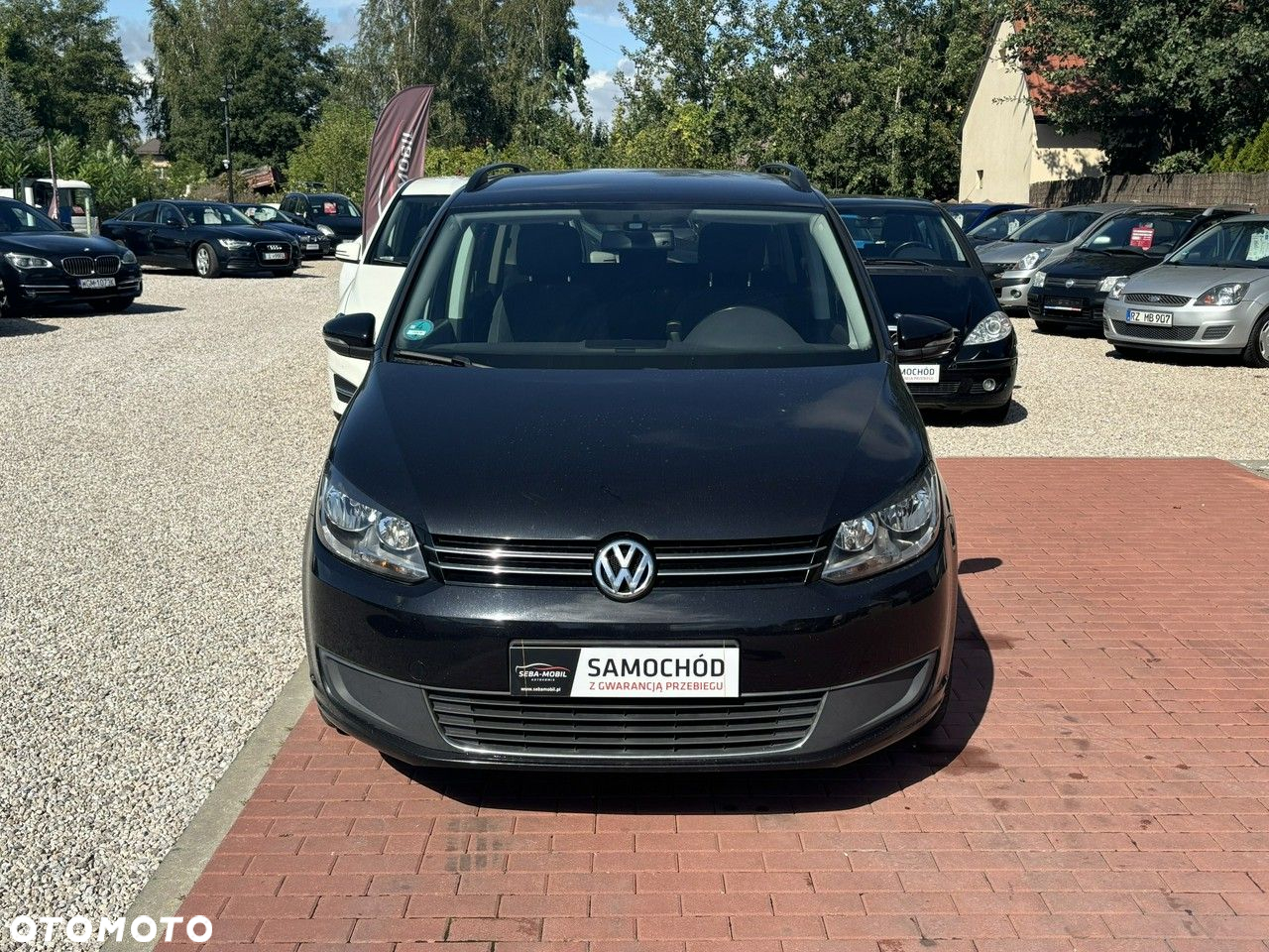 Volkswagen Touran 1.6 TDI DPF BlueMot Comfortline - 2