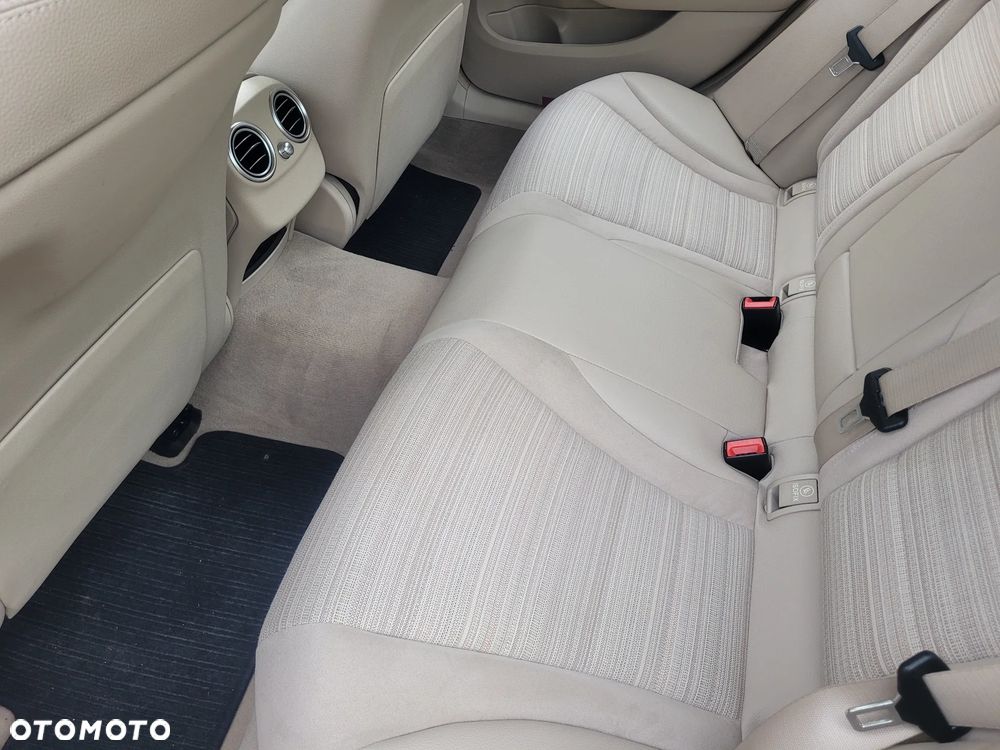 Mercedes-Benz Klasa C 220 (BlueTEC) d 7G-TRONIC - 16