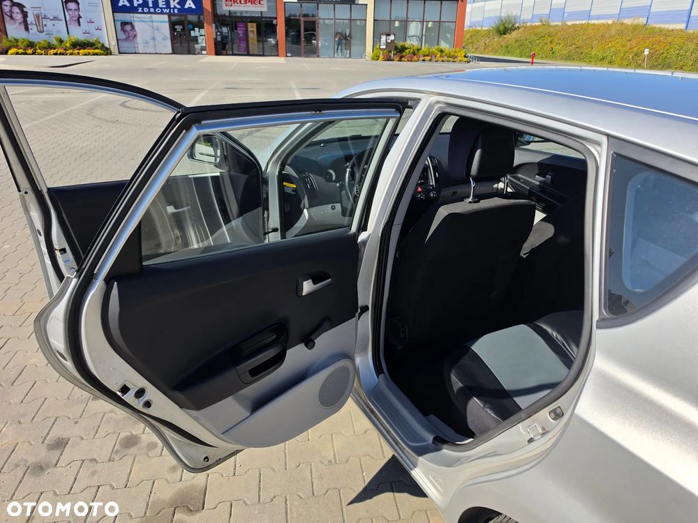 Kia Ceed 1.6 Comfort - 33