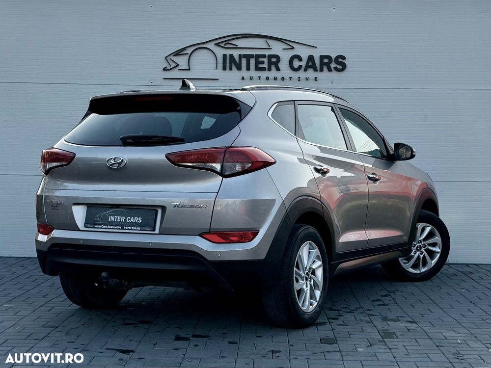 Hyundai Tucson - 4