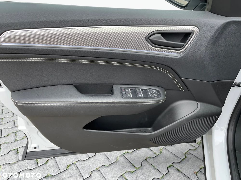 Renault Arkana 1.6 E-TECH Techno MMT - 11