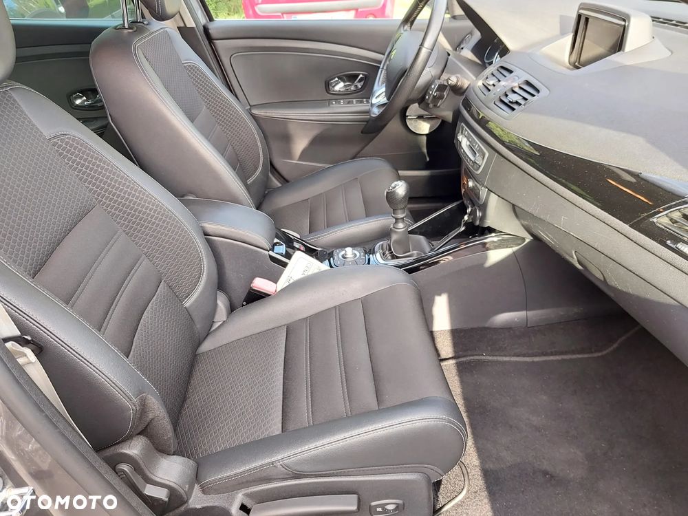 Renault Megane ENERGY TCe 130 Start & Stop Bose Edition - 10