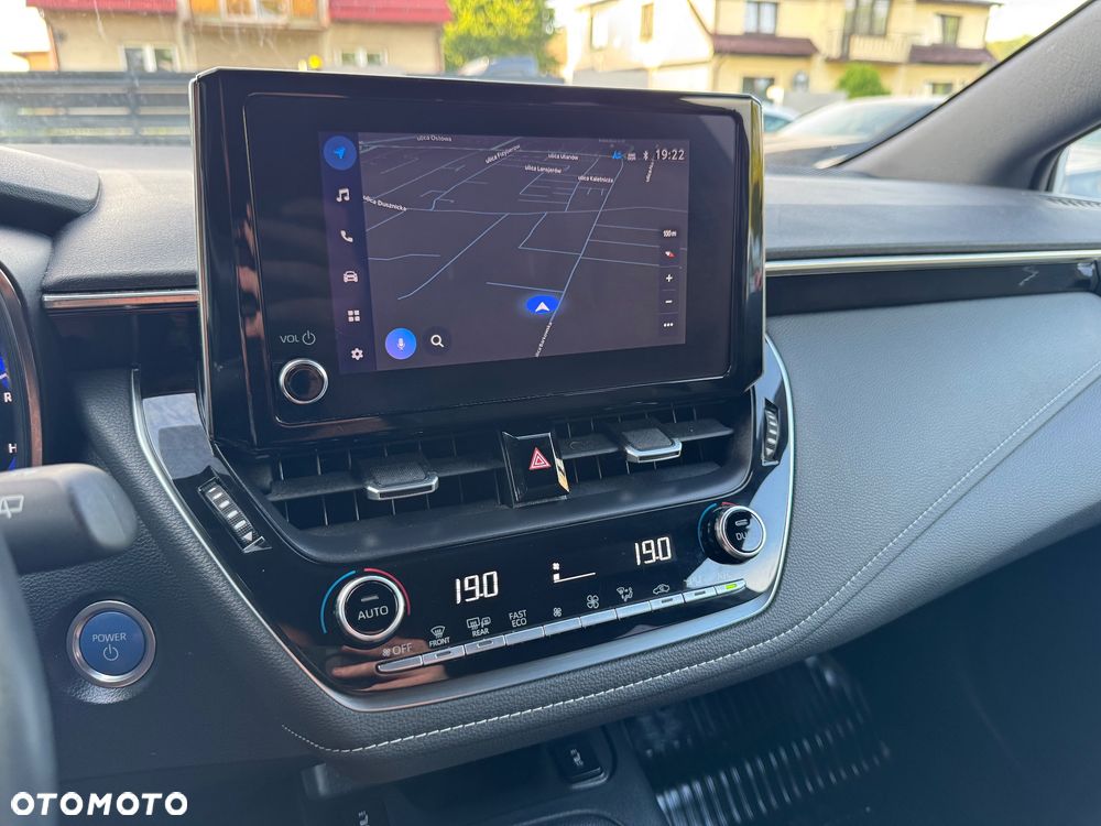 Toyota Corolla 2.0 Lounge - 31