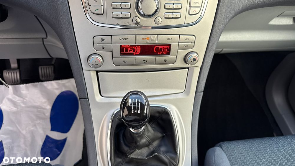 Ford S-Max 2.0 TDCi Ambiente - 26