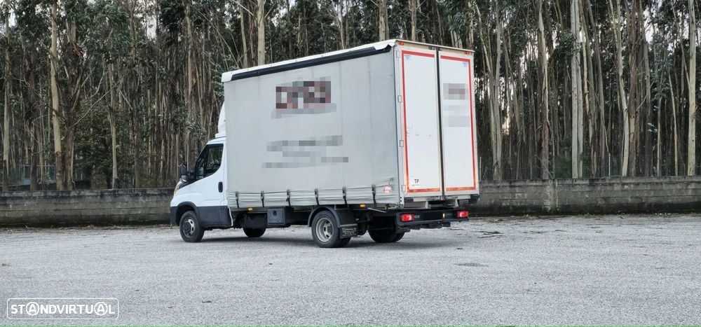 Iveco Daily 35C16 *Caixa Automática - 2