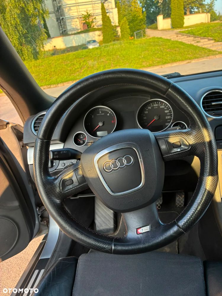 Audi A4 Cabrio - 11