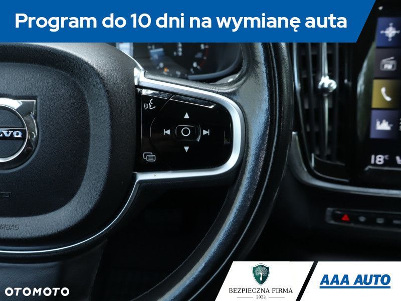 Volvo V90 Cross Country - 20