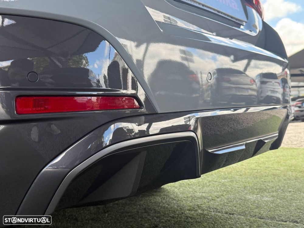 BMW i4 eDrive40 Pack Desportivo M - 22